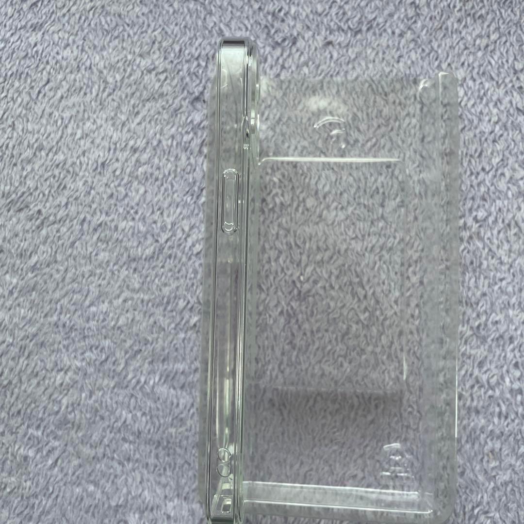 推しのシールも入れられる✨ iPhone 13 ケース クリア ケース