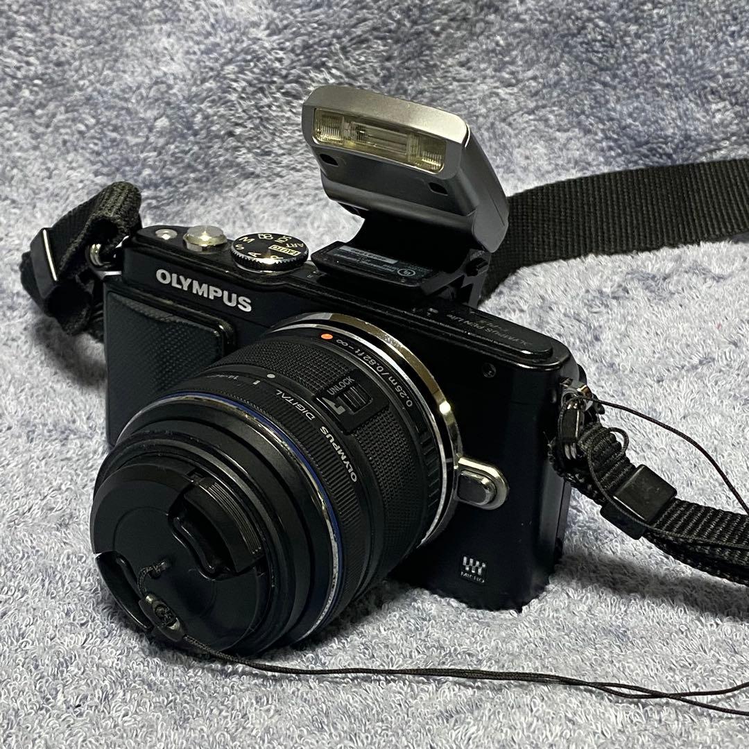 OLYMPUS E-PL5 ミラーレス一眼レンズ3種フラッシュ•バッグ付★訳あり