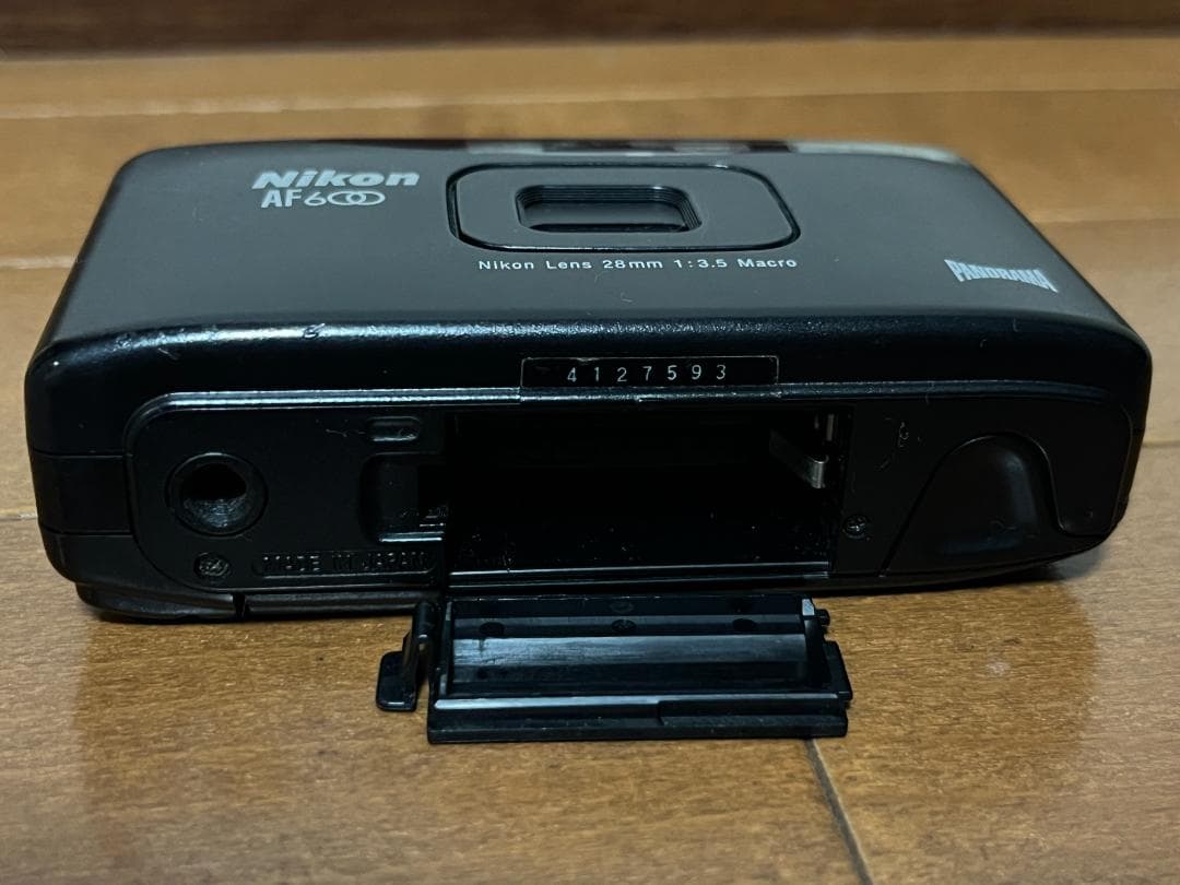 Nikon AF600 フィルムカメラ パノラマ 通電確認済 現状品