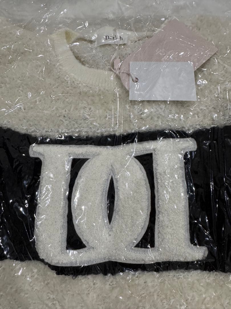 新品未開封❣️（ダーリッチ）アップリケブークレトップスＭＩＸ色