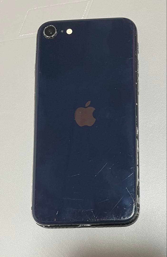 iPhone se3 ジャンク