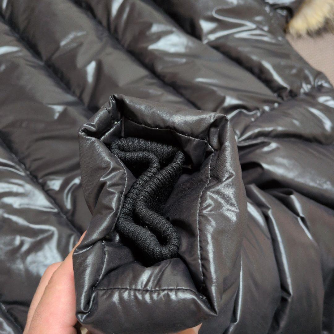 PYRENEX ブラック ダウンジャケット Mサイズ