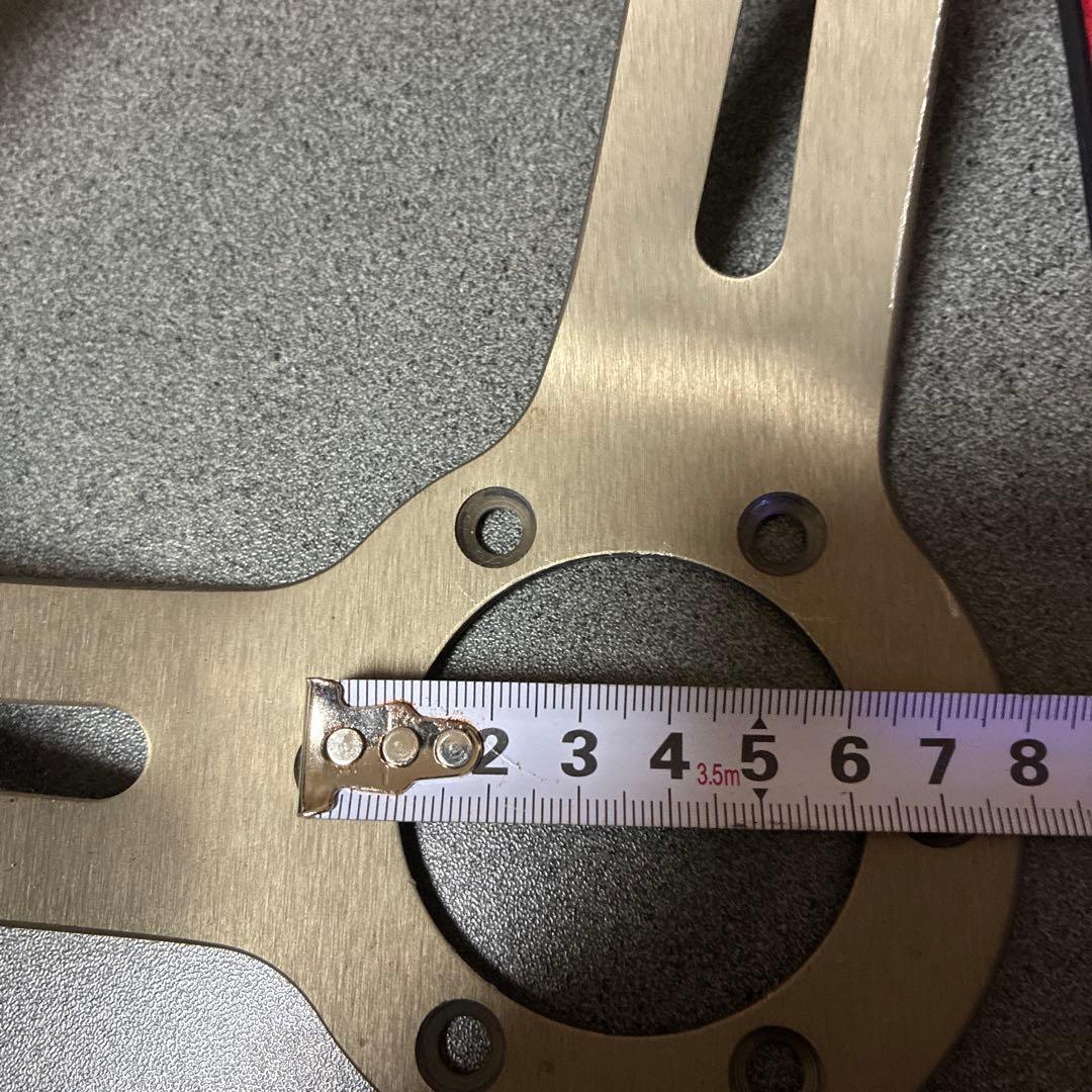 MOMO ステアリング ブラック/黄色330mm ドリフト　33パイ