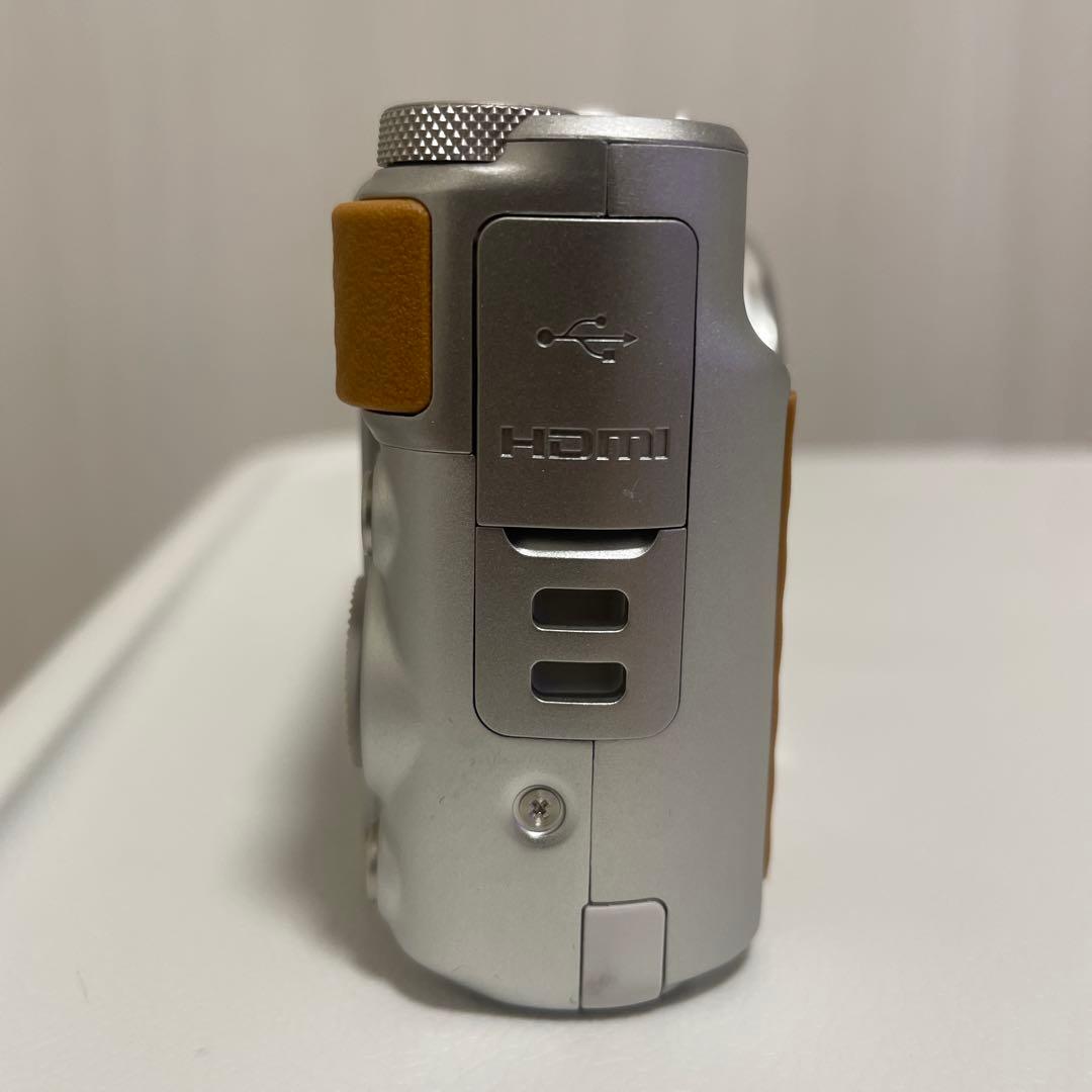 SX740 HS カメラ　コンデジ