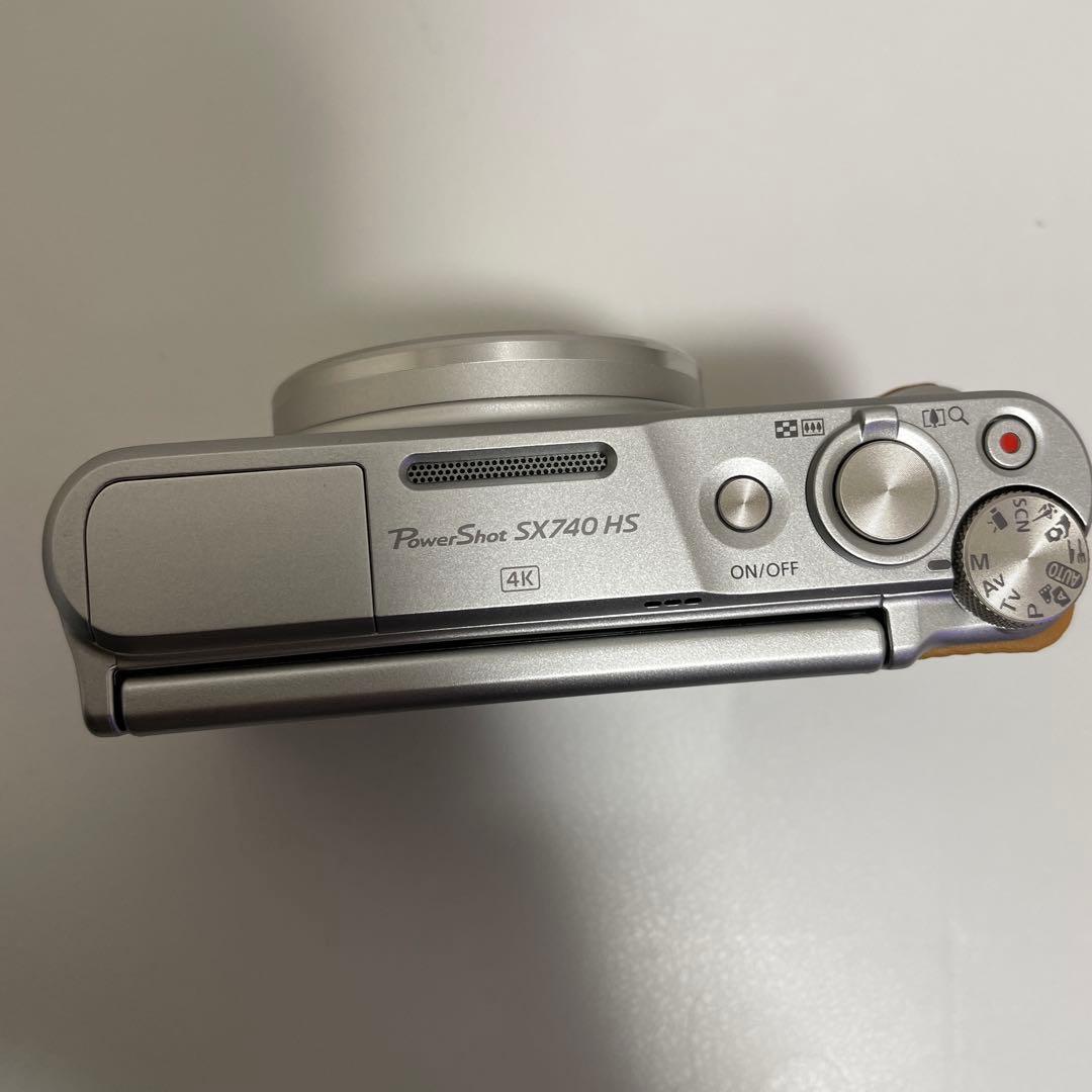 SX740 HS カメラ　コンデジ