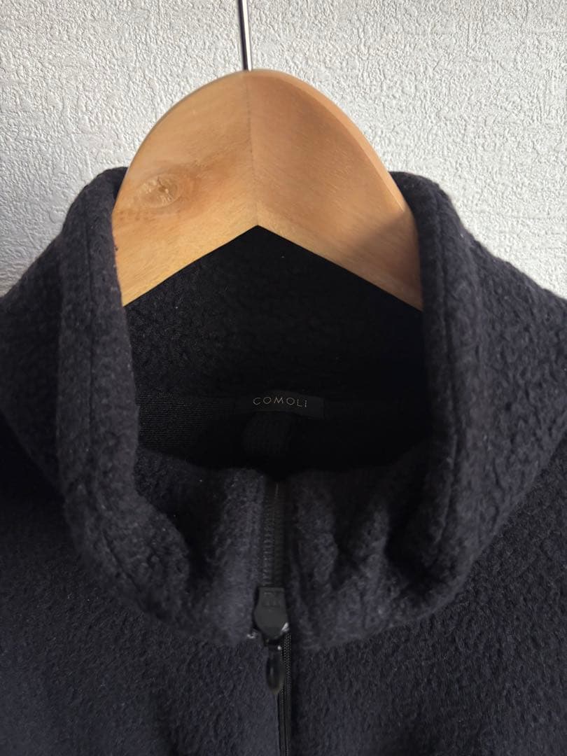 22AW COMOLIウールフリース ジップアップジャケット 2
