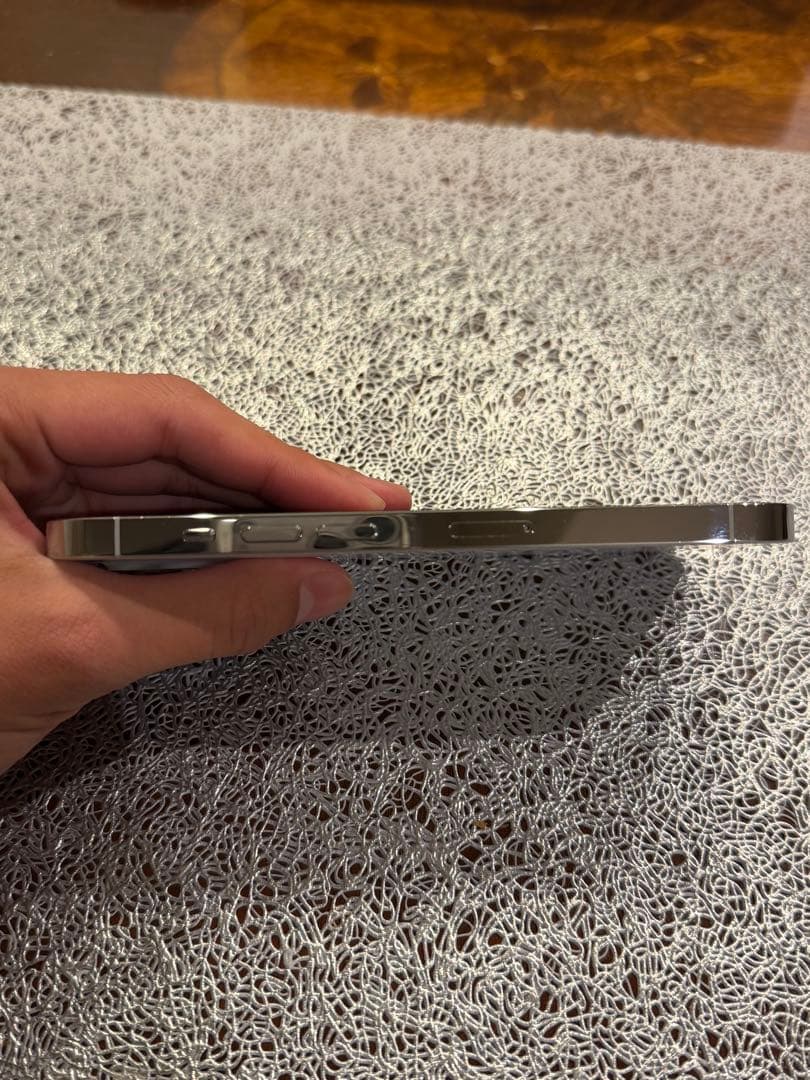 Apple iPhone 14 Pro シルバー 本体 128GB SIMフリー