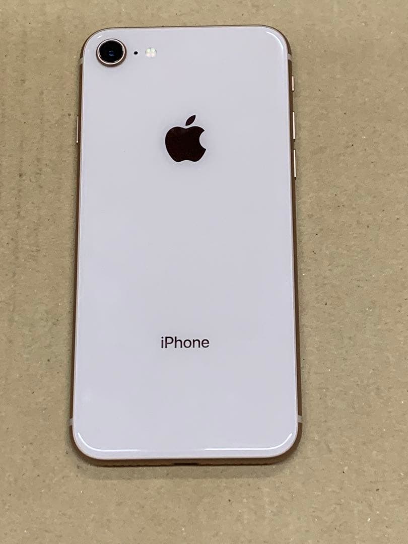 Apple iPhone8 ゴールド 本体 バッテリー94%