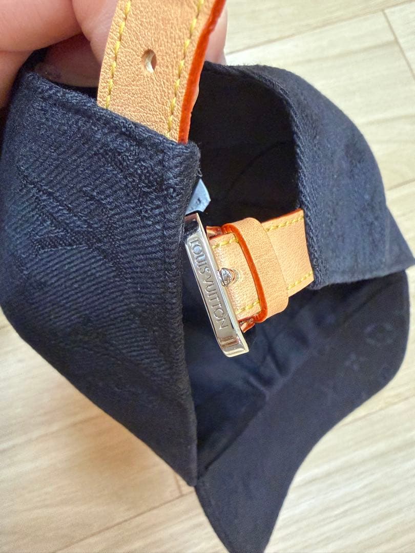 ルイヴィトン　キャップ　ブラック