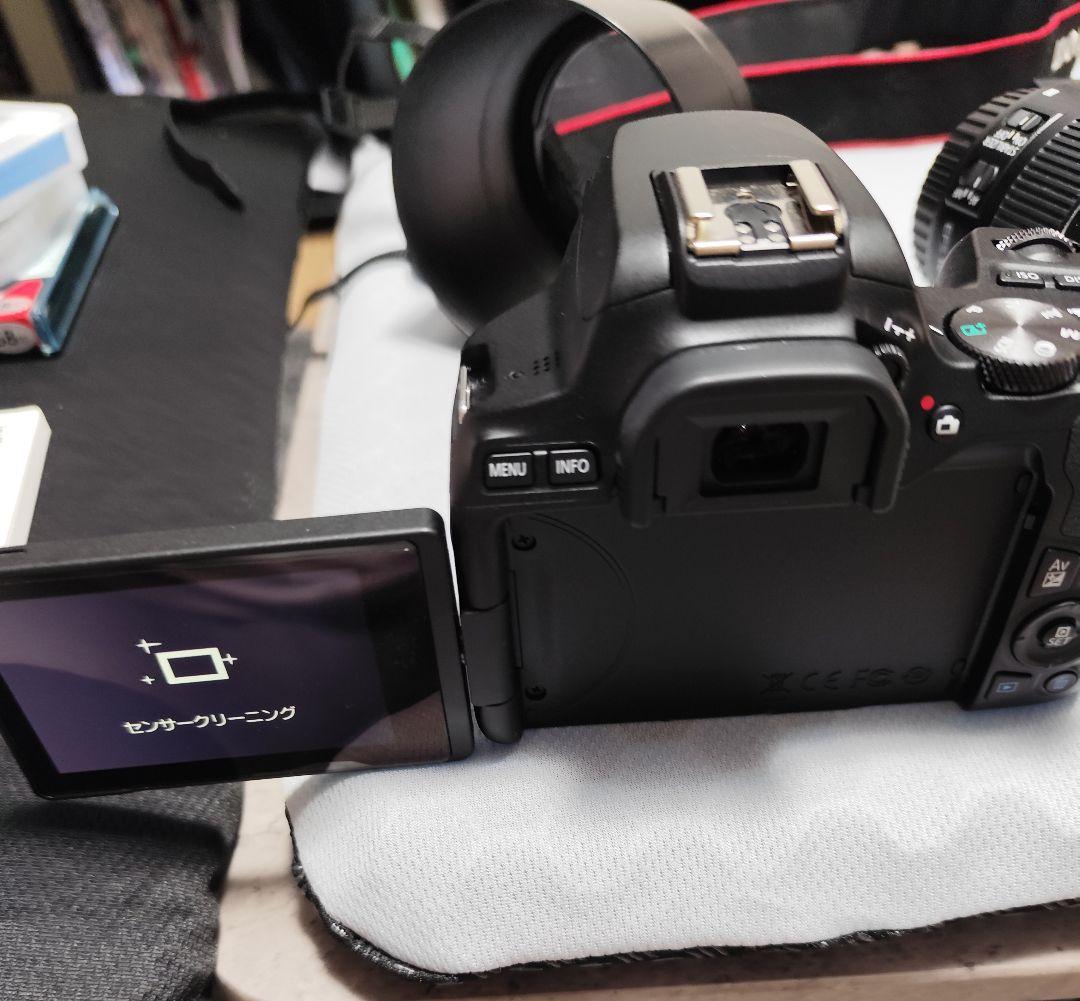 Canon デジタル一眼レフカメラ EOS Kiss X10 標準ズームキット