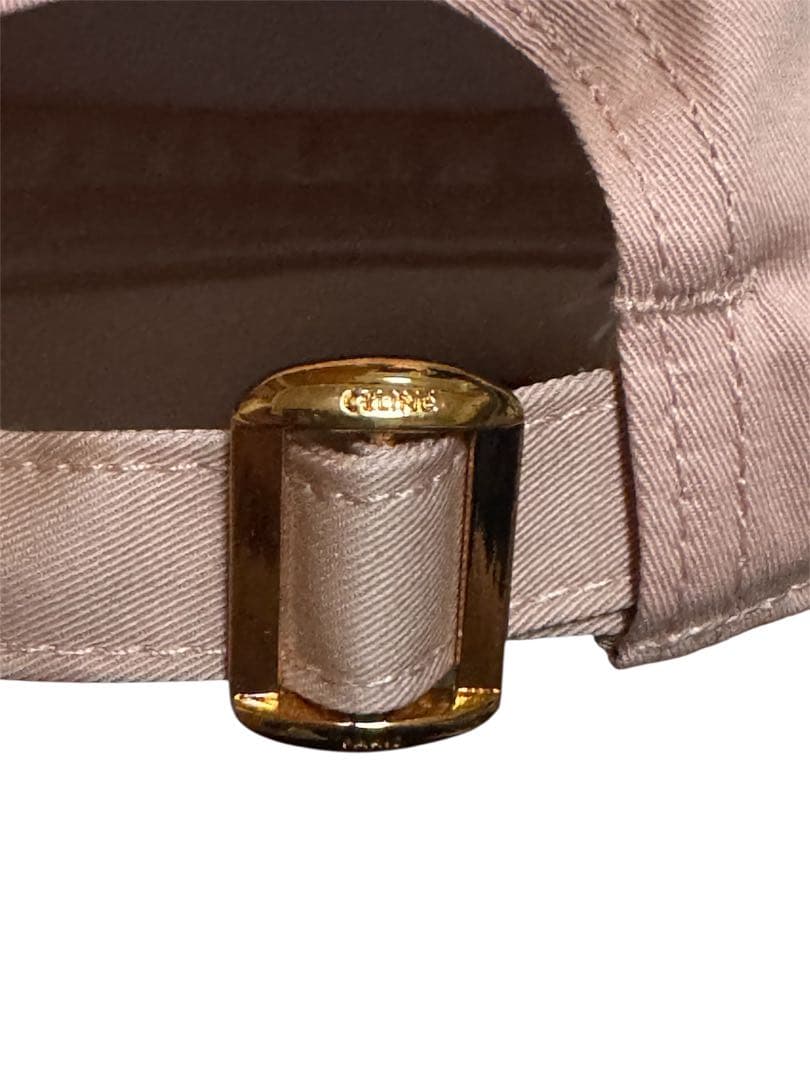 ピンク 刺繍ロゴ ベースボールキャップ