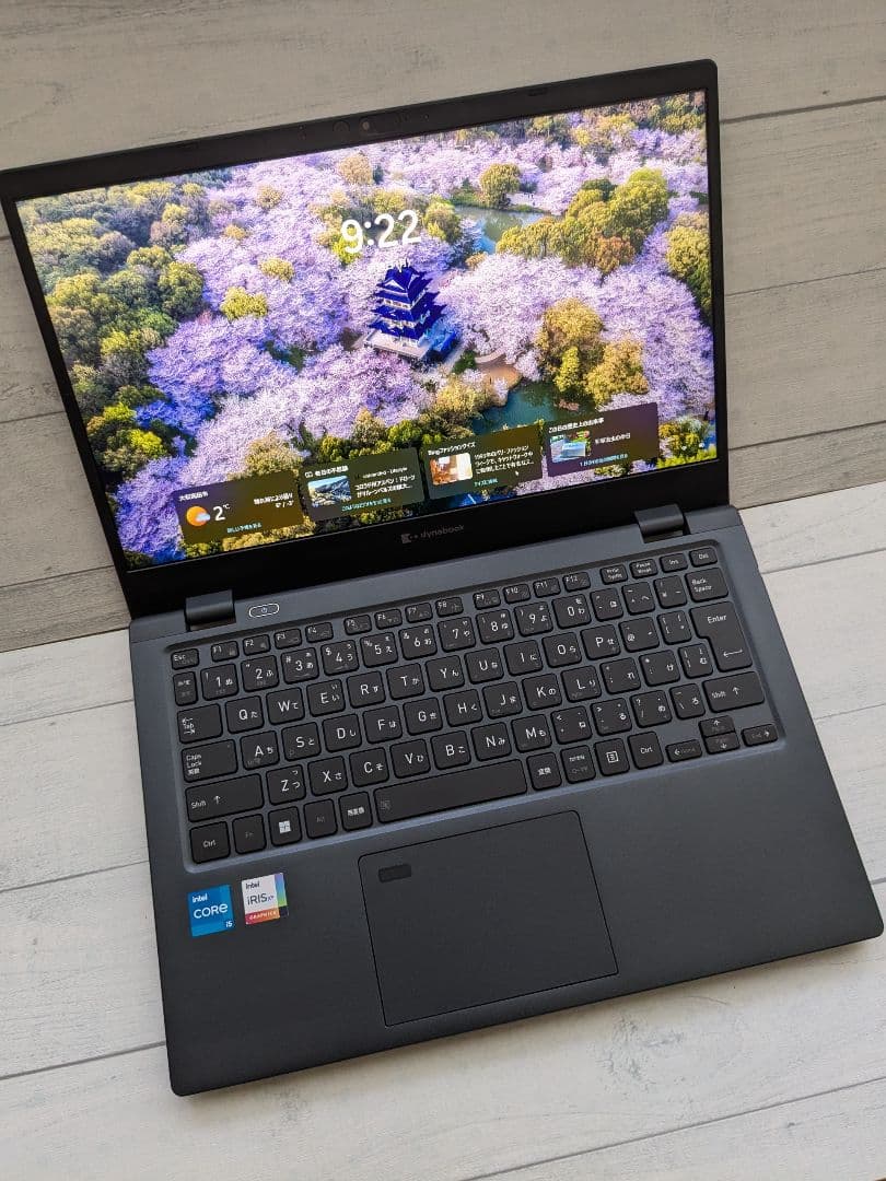 ⑤ Dynabook G83/KW 16GB 512GB MS Office