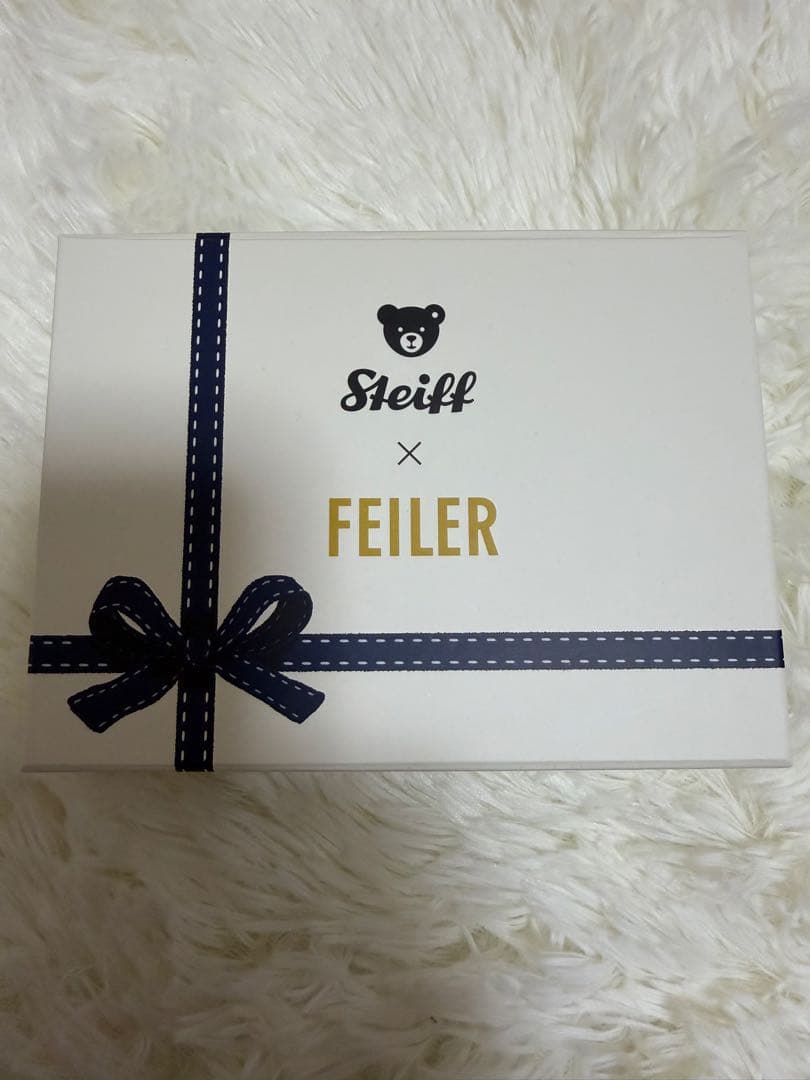 フェイラーシュタイフコラボ　新品未使用