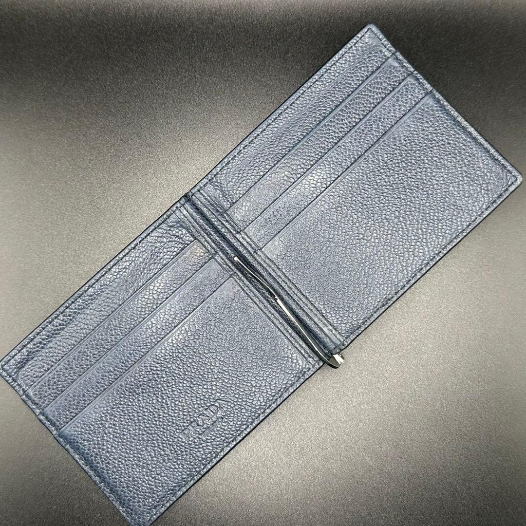 箱付き✨　プラダ　マネークリップ　カードケース　レザー　ロゴ　刻印 846