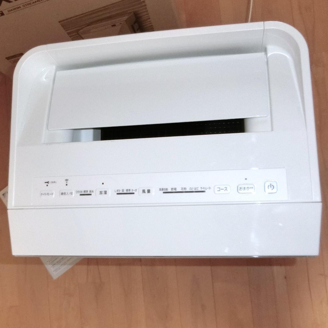 【美品】ダイキン 加湿空気清浄機 MCK70WE7-W 箱取説有り