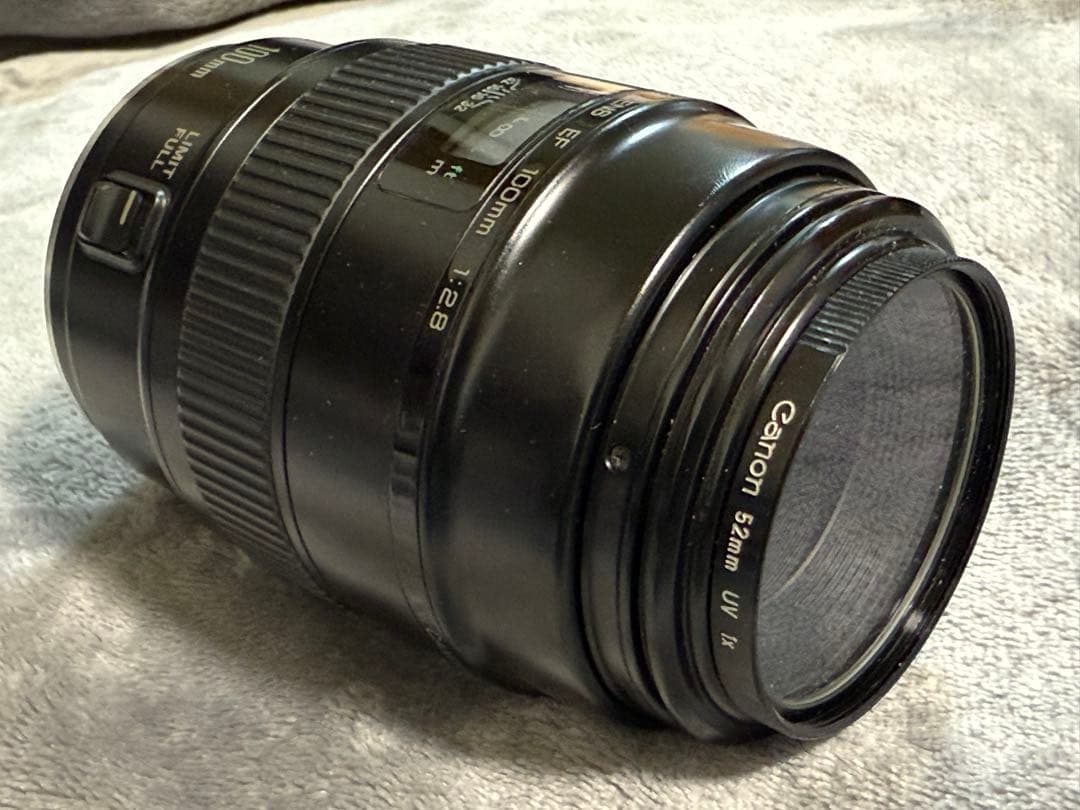 Canon EF 100mm F2.8 マクロレンズ : キヤノンEFマウント