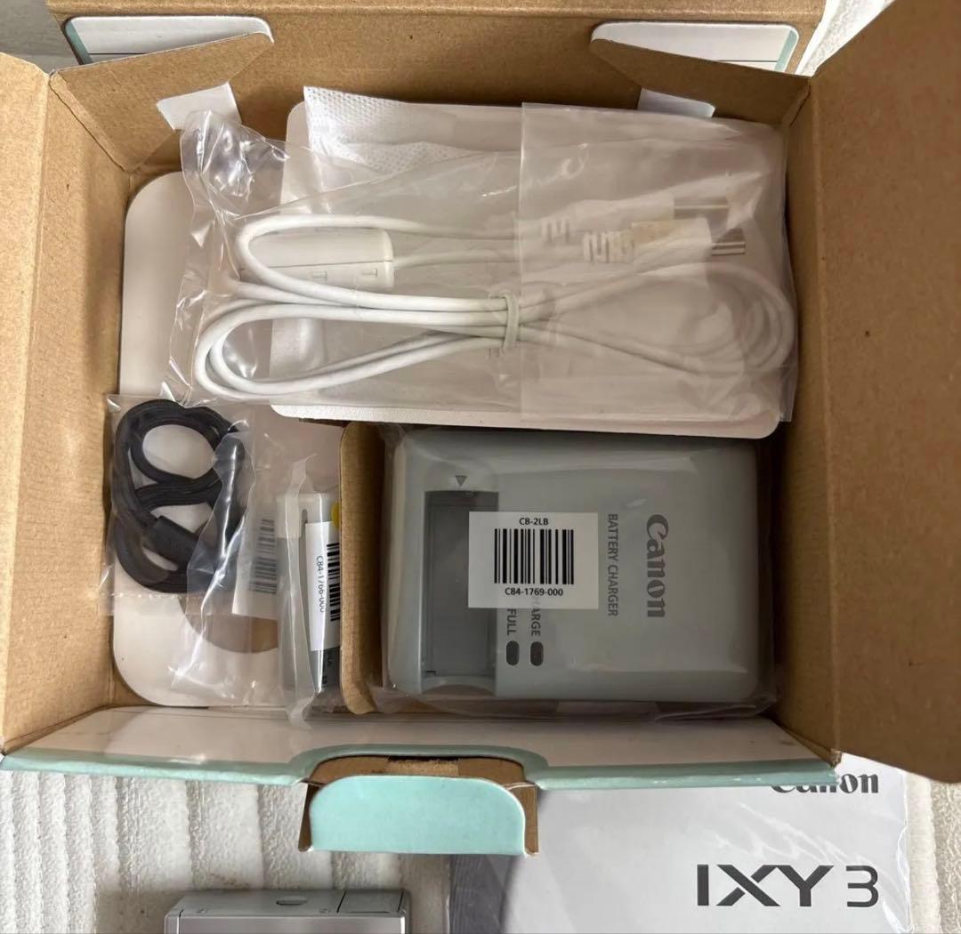 【新品】Canon IXY3 シルバー