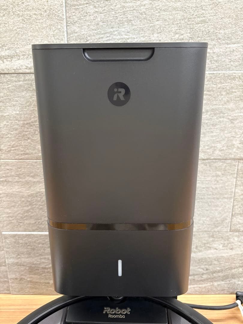 Irobot Roomba i7+ アイロボットルンバ i7+