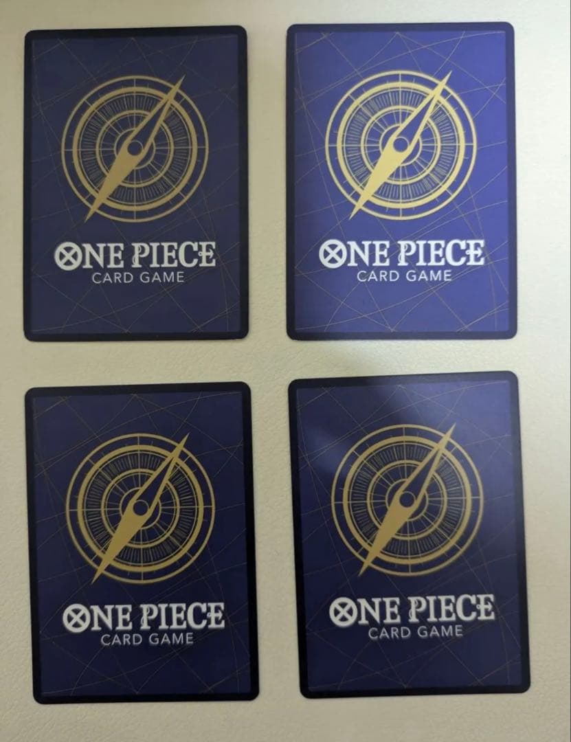 ワンピースカード　ジャンプ　プロモカード　ルフィ　4枚　王冠