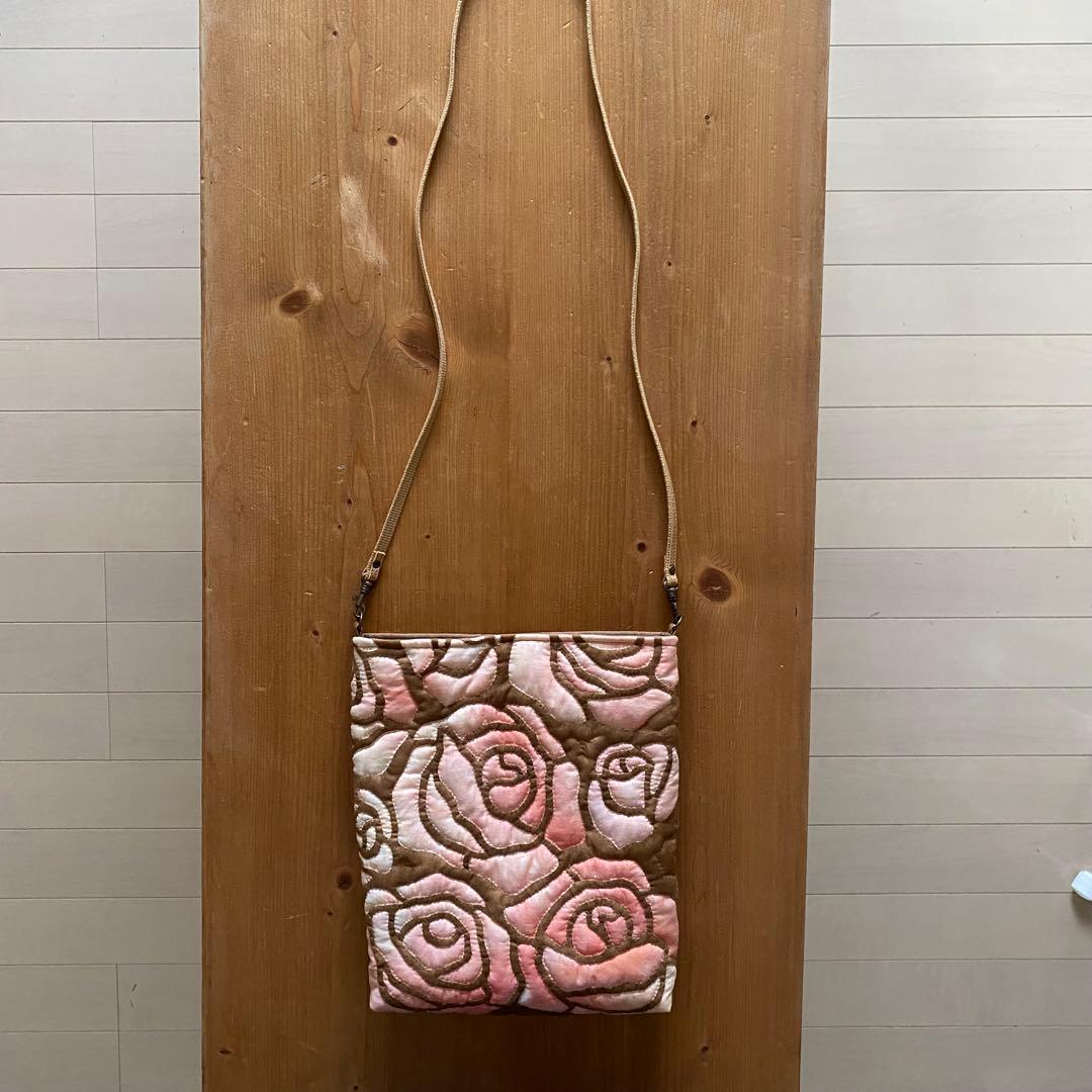 ハワイアンキルト◆ショルダーバッグ◆バラ◆ハンドメイド