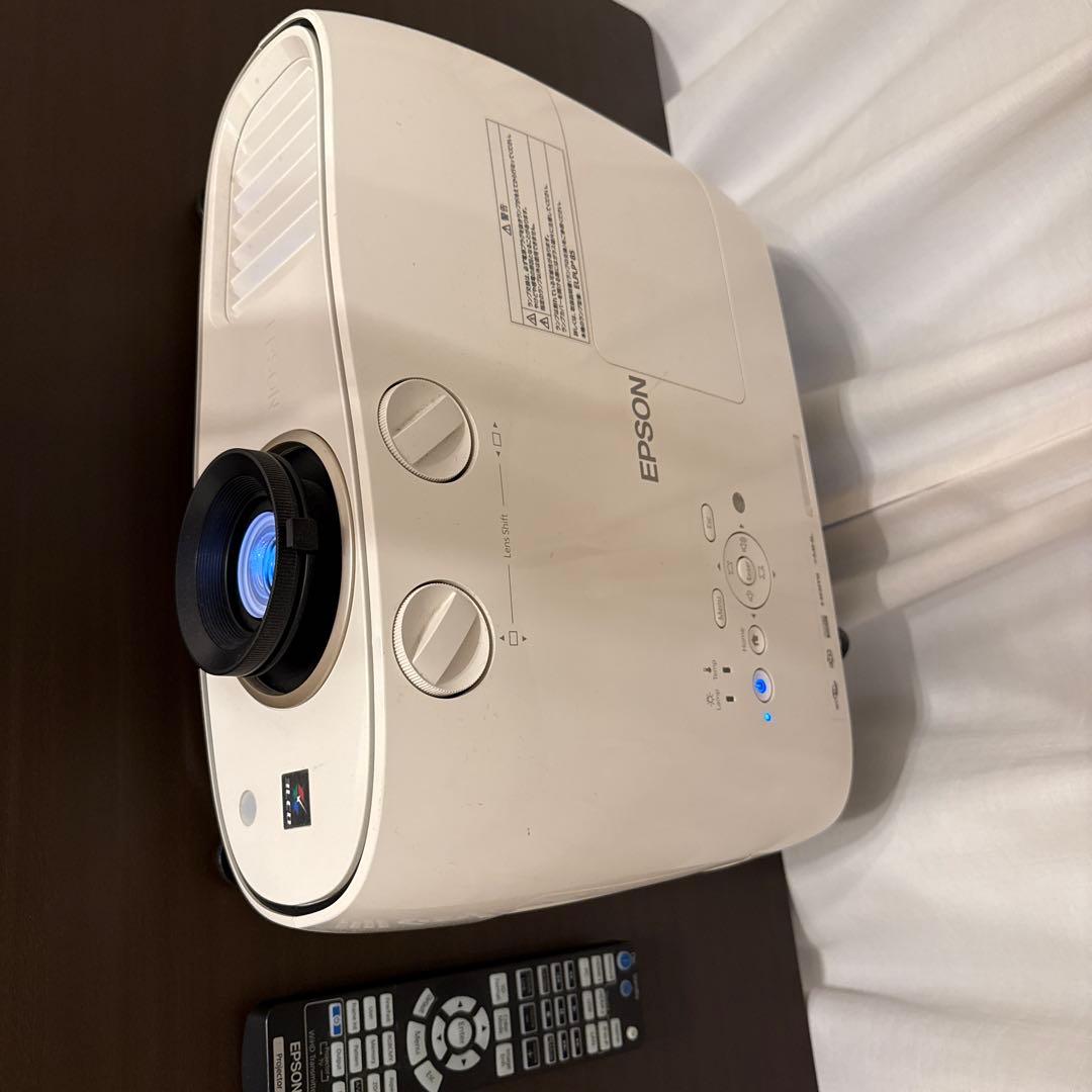 EPSONプロジェクター フルHD EH-TW6700W 296時間のみ使用