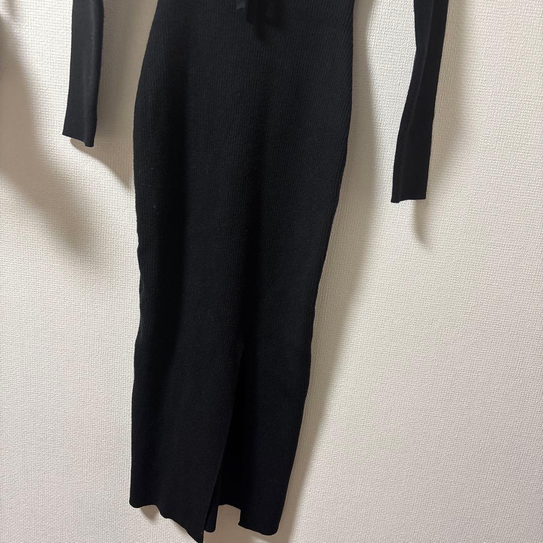 タグ付き　lip serviceデコルテオープンバイカラーリボンニットワンピース