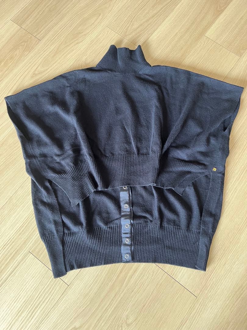 ルイヴィトン　カシミヤニットポンチョ