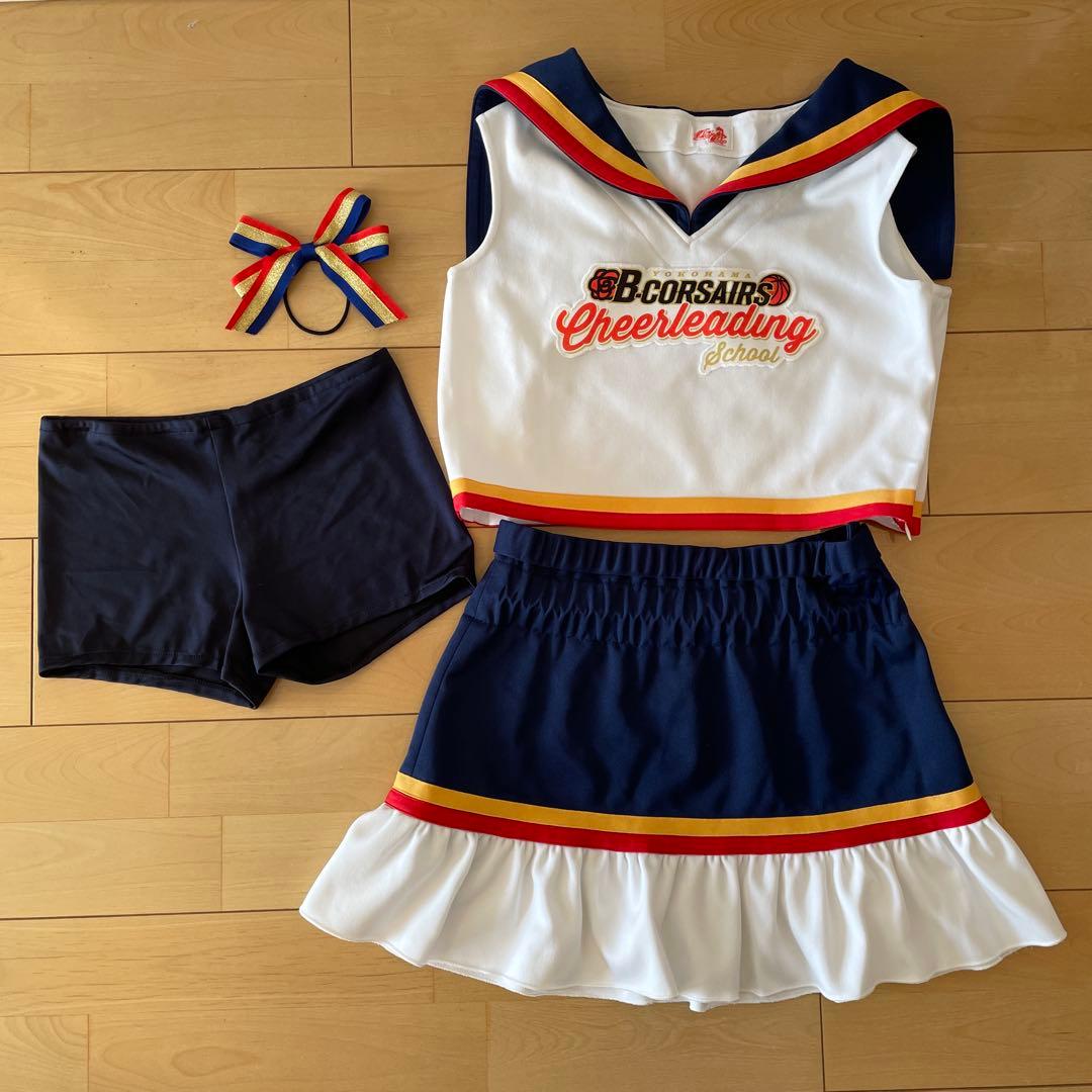 横浜ビーコルセアーズチアユニフォーム　サイズL