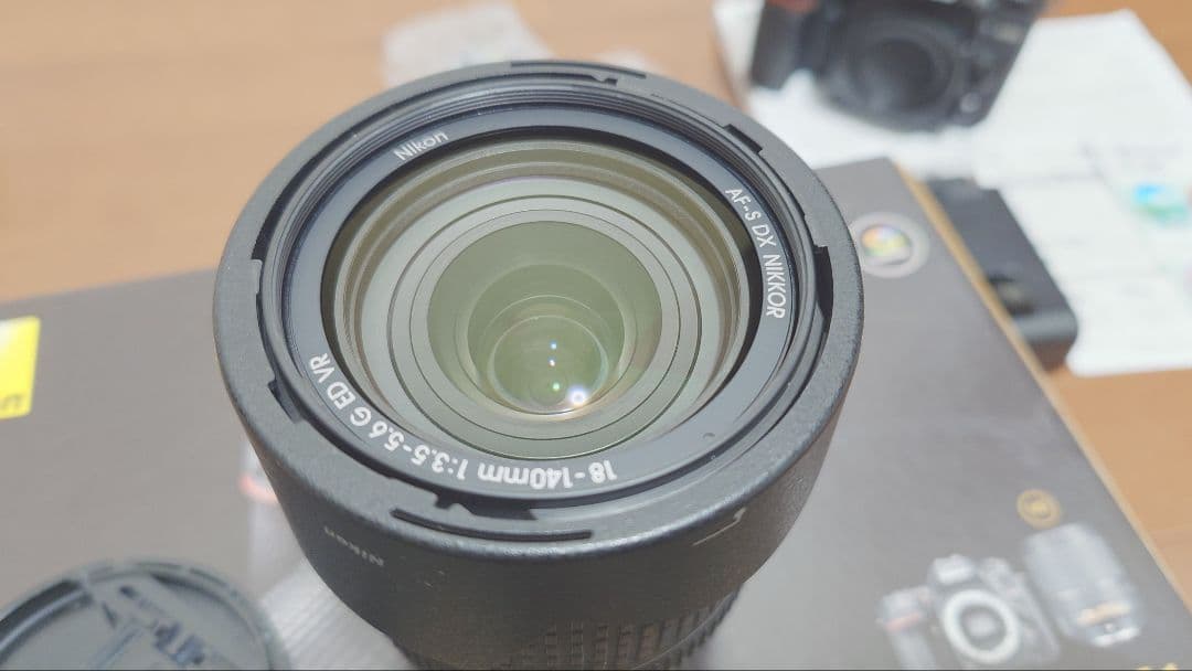 Nikon D7500 18-140 レンズキット