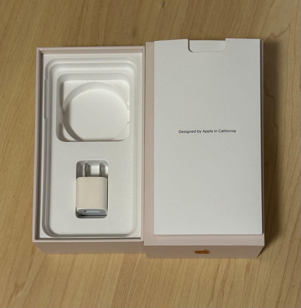 【美品】iPhone 8 Plus 64GB ゴールド