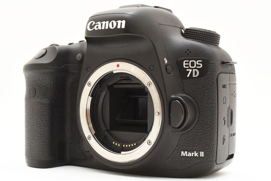 Canon EOS 7D MarkⅡ 標準レンズセット/EF 35-80mm