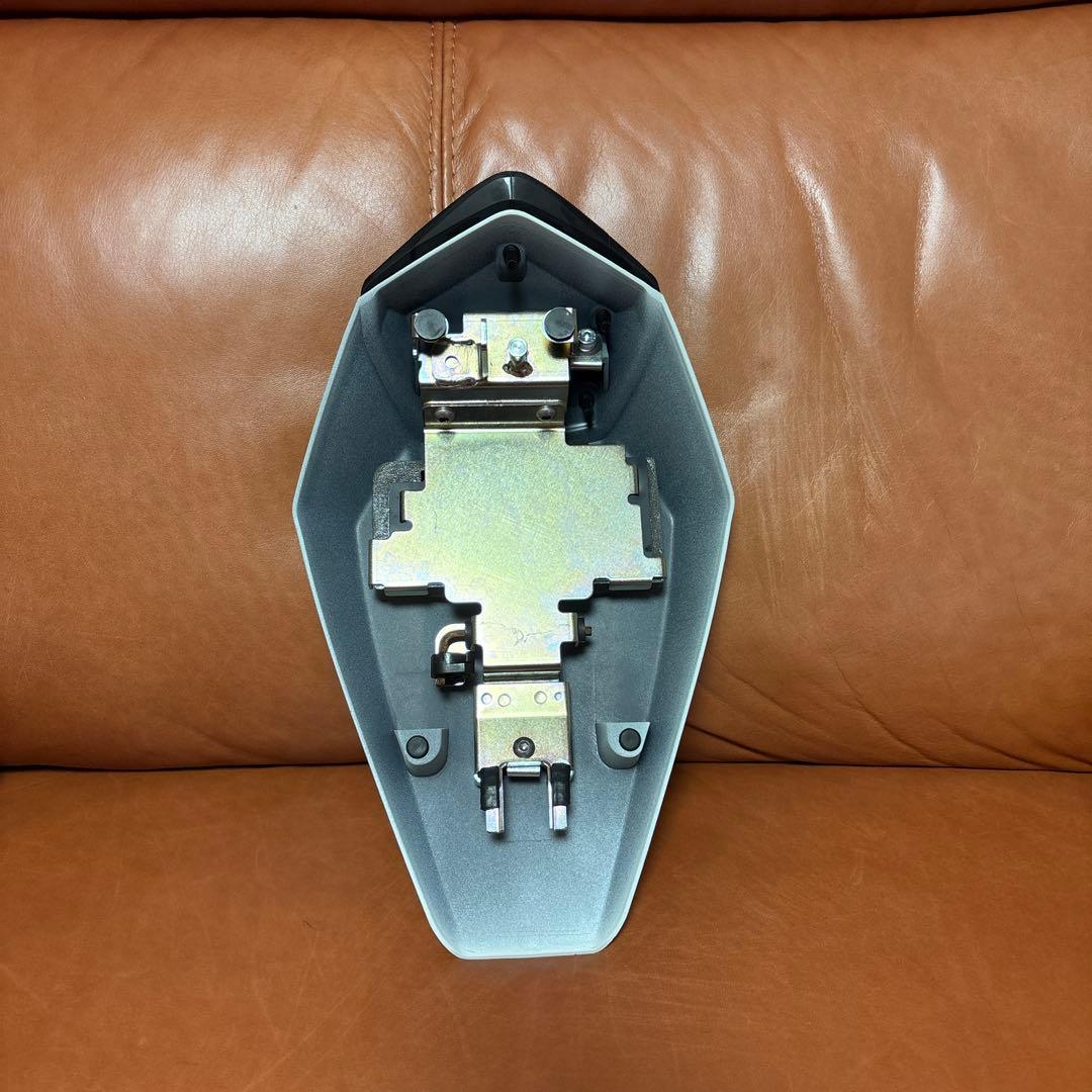 ZX6R 2025 Kawasaki純正　シングルシートカール