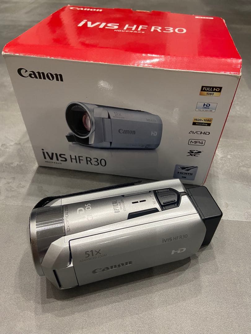 Canon iVIS HFR30 数回使用　ビデオカメラ