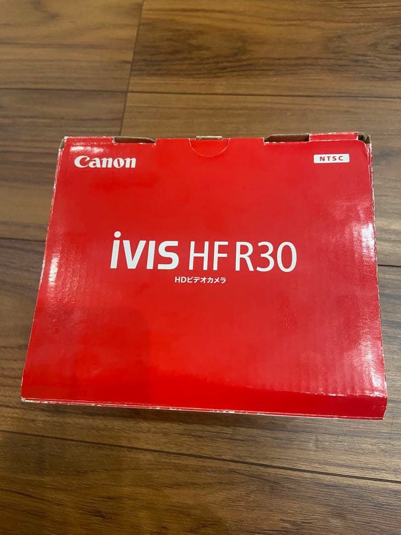 Canon iVIS HFR30 数回使用　ビデオカメラ
