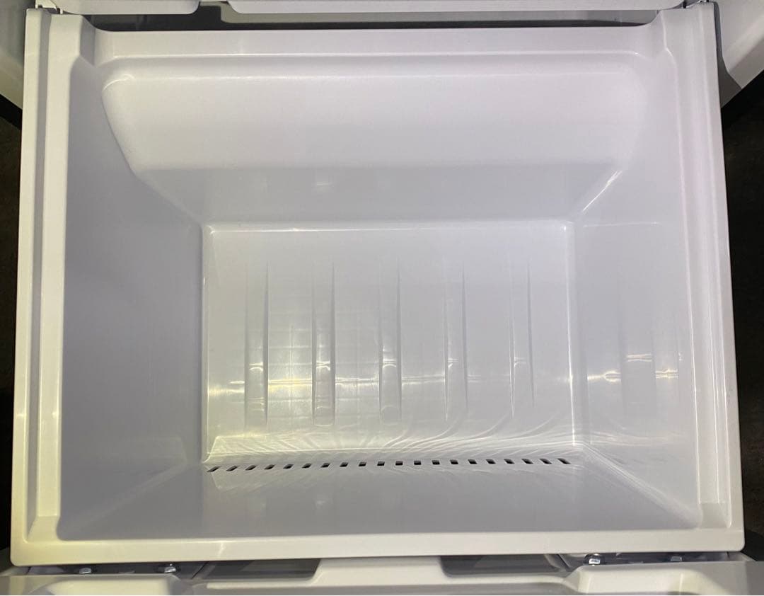 AQUA ノンフロン冷凍冷蔵庫　AQR-J14N （S）　2022年製　135L