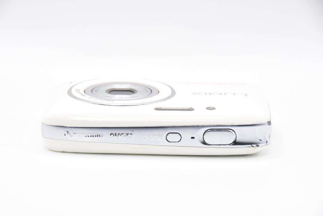 ■ 美品 ■ Panasonic LUMIX DMC-S2 ホワイト