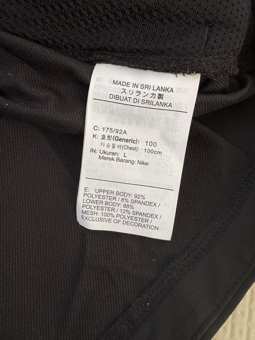 Nike ランニング　ディビジョン　上下セット ブラック