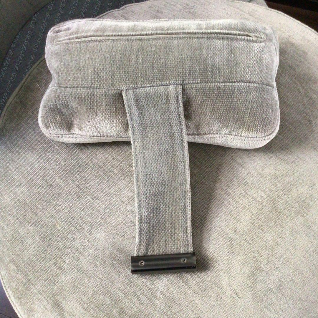 FLEXFORM 椅子 Feel Good 背もたれ 足掛け　高級家具　グレー