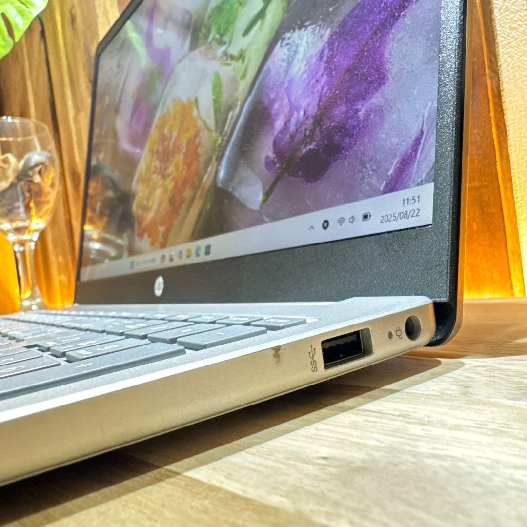 2023年モデル‼️HP Laptop☘第13世代☘15.6インチ☘ノートパソコン