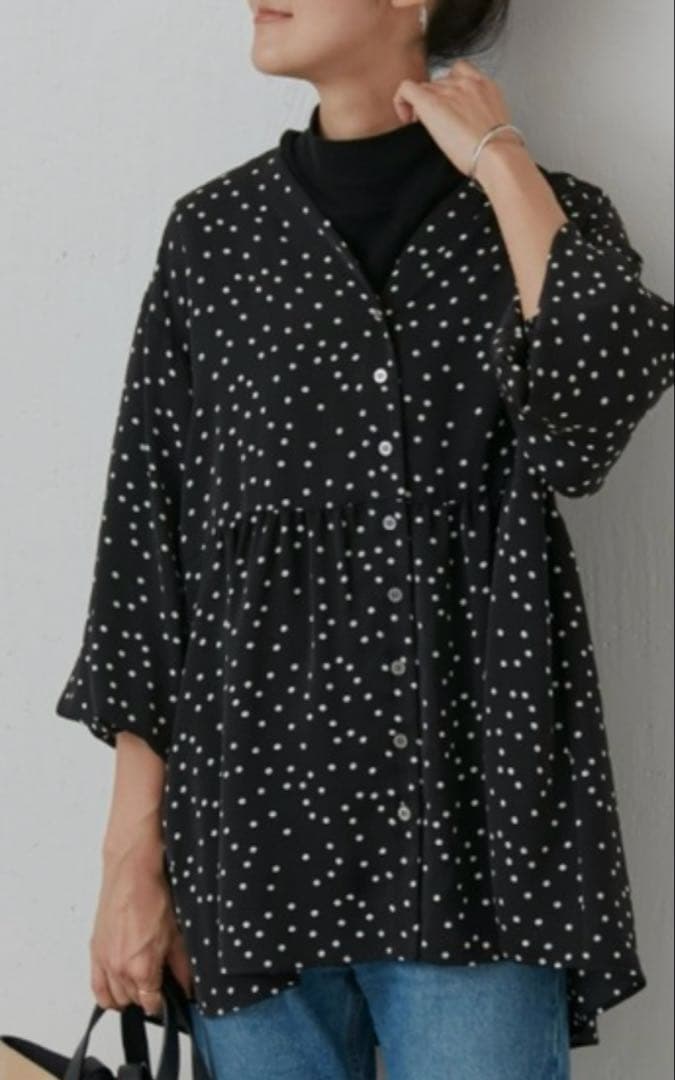 ビアズリーbeasley☆美品ギャザーブラウスドット