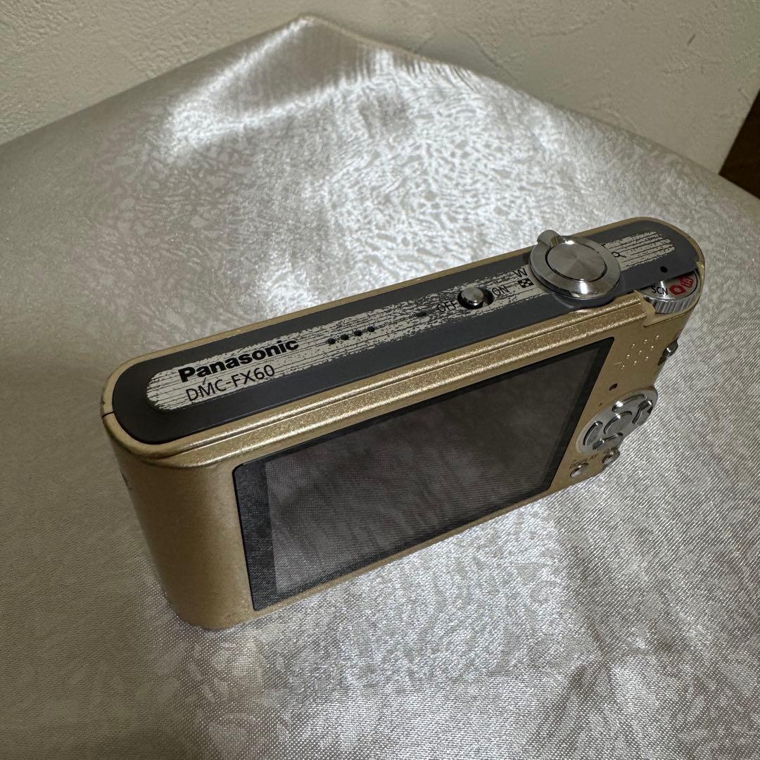 動作品☆ Panasonic LUMIX DMC-FX60 コンデジ