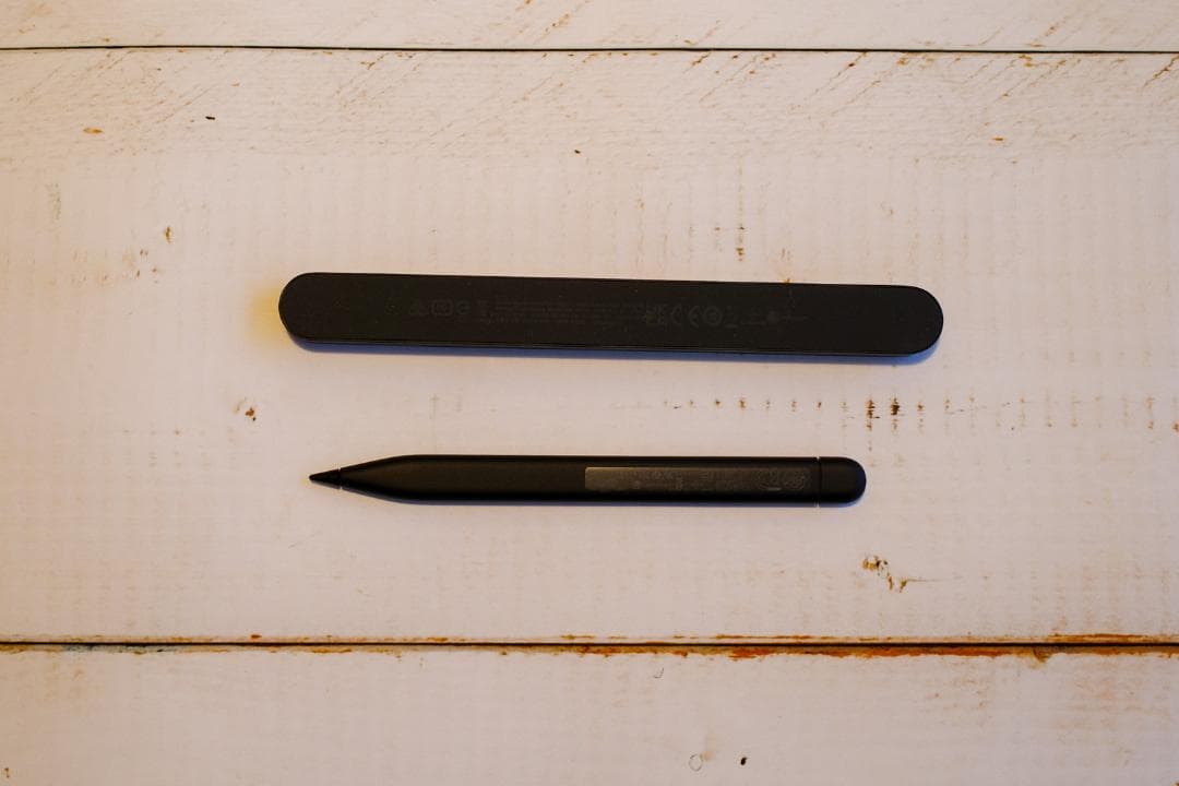 Surface スリムペン2と純正充電器