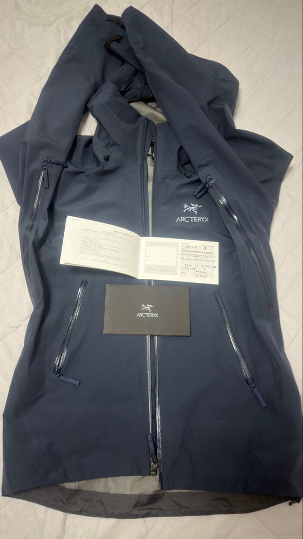 【クリーニング済】ARC'TERYX ベータLTジャケット Fortune S