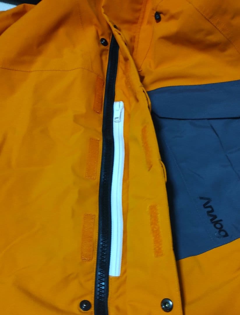 BURTON　ANALOG GORE-TEX　サイズS スノーボード　ウェア