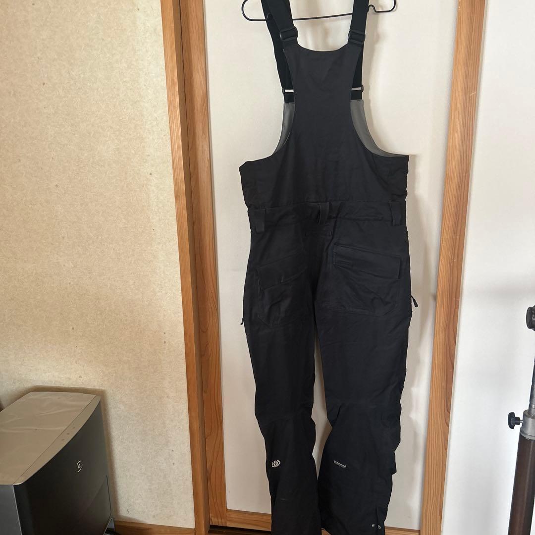 男性用スノーボード　686 ビブパンツ　サイズＬ　ブラック