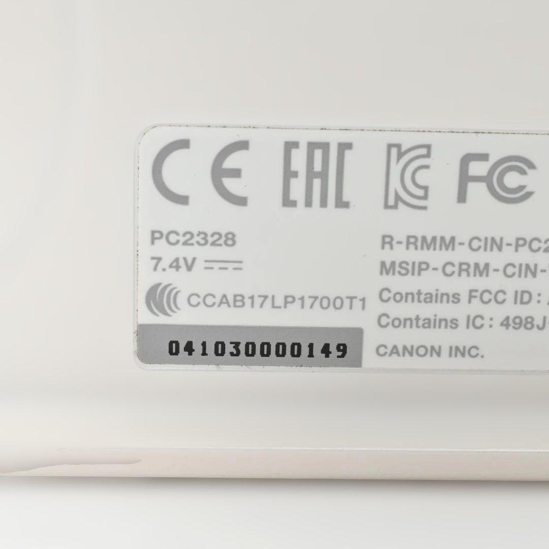 【美品】 Canon ミラーレス一眼カメラ EOS Kiss M ボディ