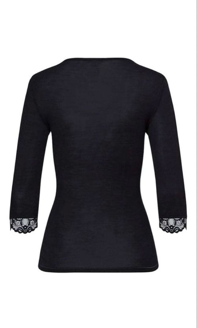 ハンロ　身生地ウール・シルク素材トップス（７分袖）　新品未使用