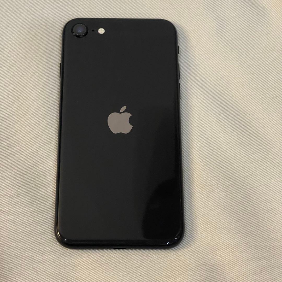 iPhone SE 第二世代64GB 充電最大容量81% 匿名発送　SIMフリー