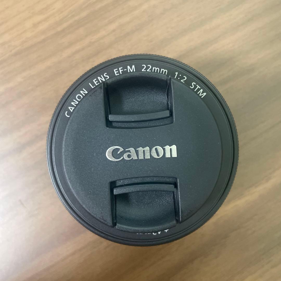 Canon EF-M 22mm 1:2 STM 単焦点レンズ