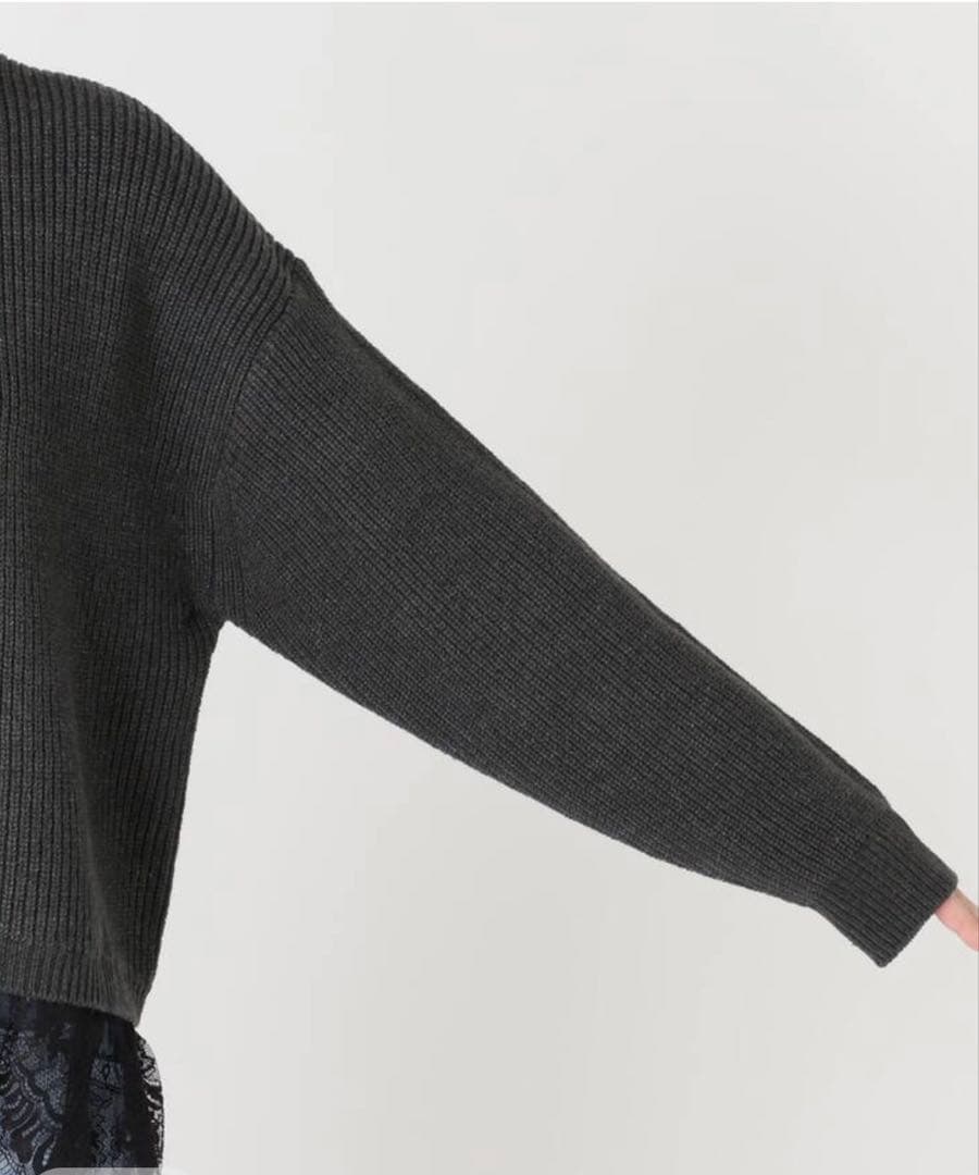 spick&span レースドッキング畦ニットプルオーバー